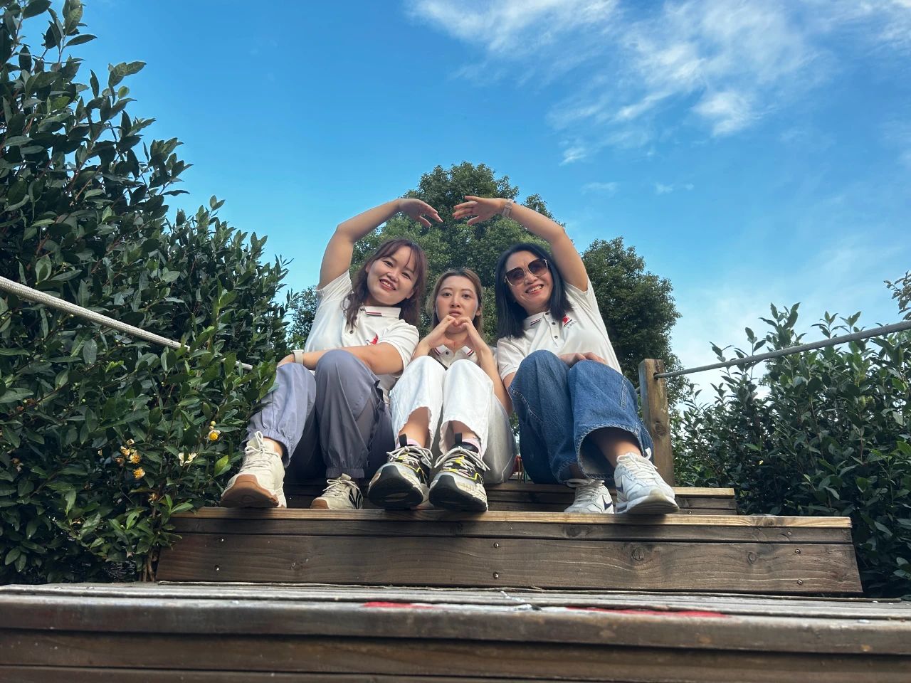 6639e42f8b217.jpg c38478fa91a6958f387e5de54754256b.jpg